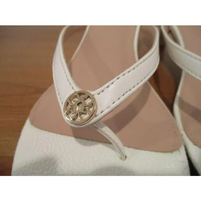 Nanette Lepore Soft White Pebbled T Strap Slip On Mulesslides Size Us