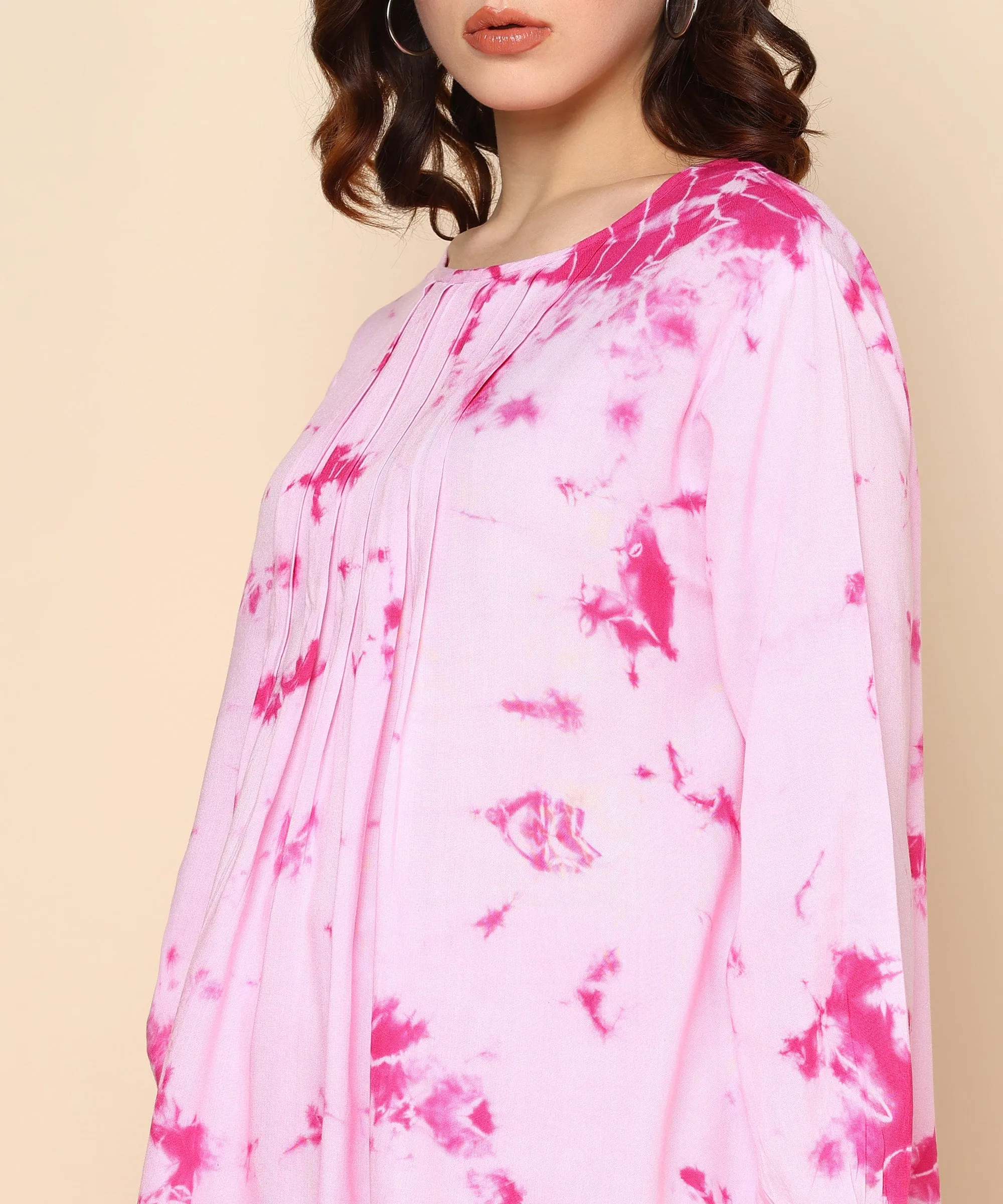 Tie Dyed Full Sleeves Pleated Top