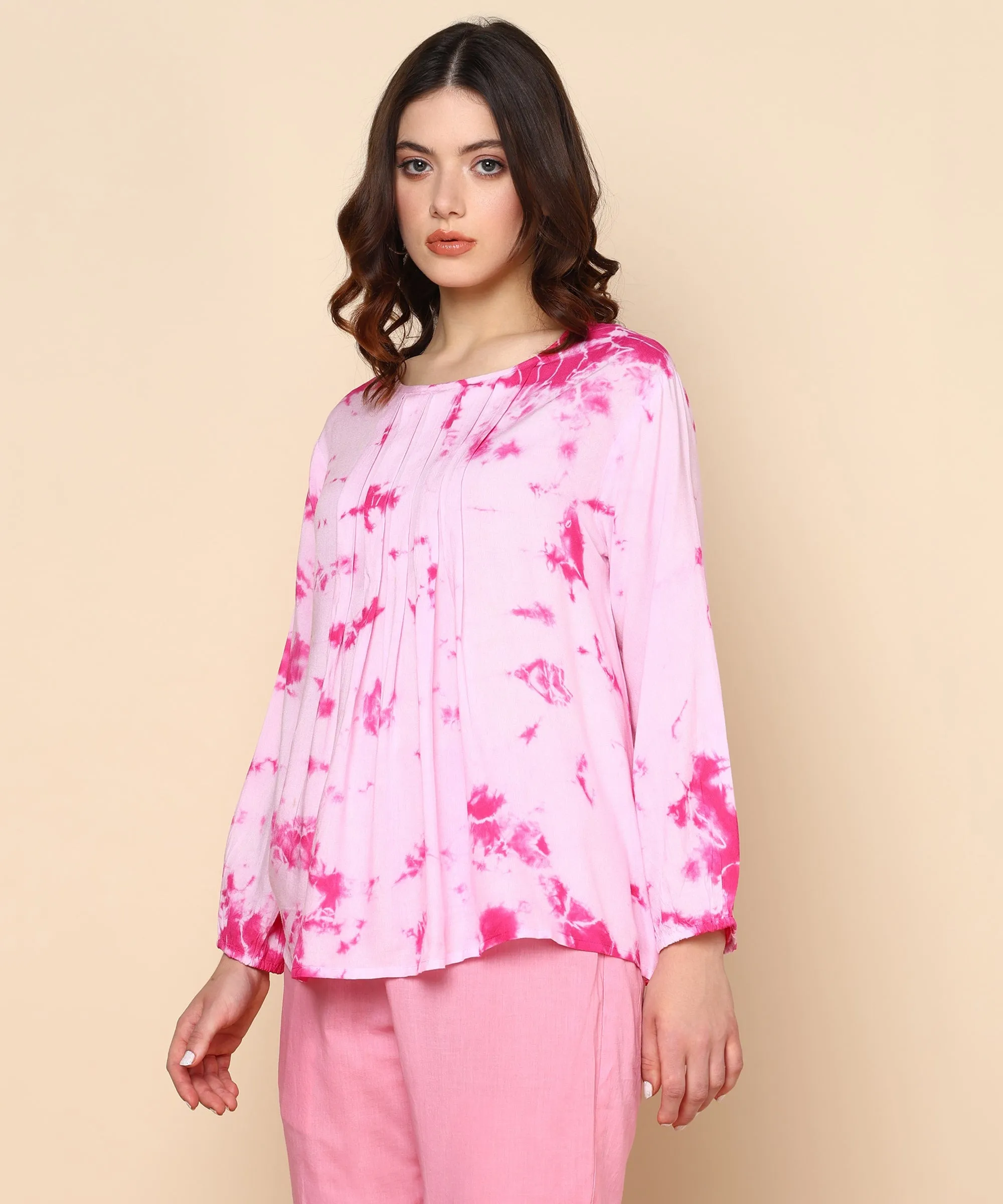 Tie Dyed Full Sleeves Pleated Top